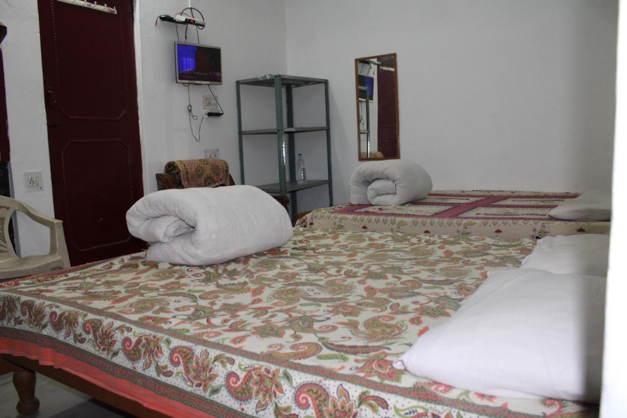 Laxmi Lodge Rishīkesh Екстериор снимка