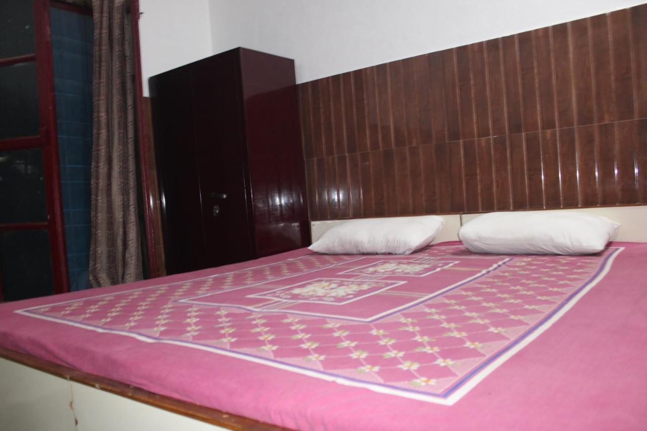 Laxmi Lodge Rishīkesh Екстериор снимка