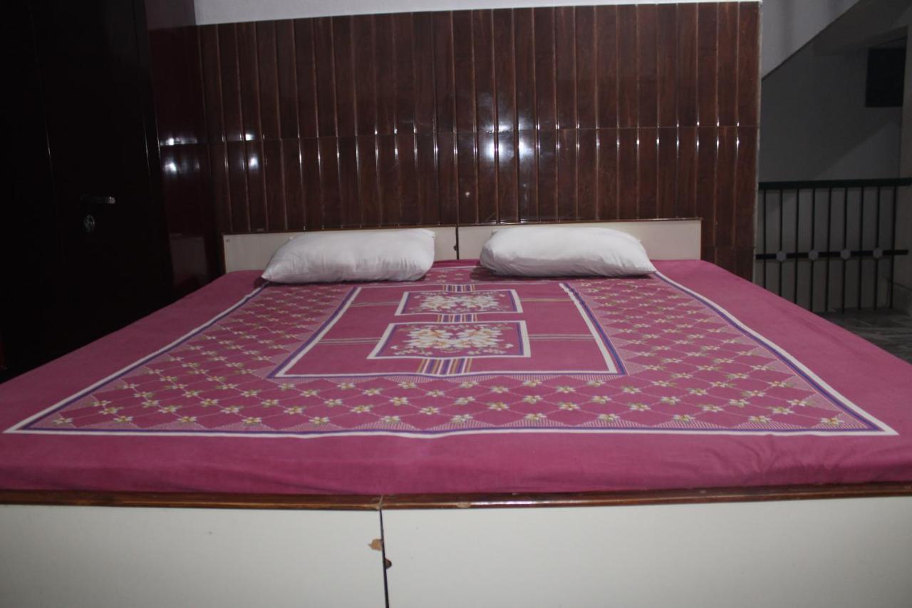 Laxmi Lodge Rishīkesh Екстериор снимка