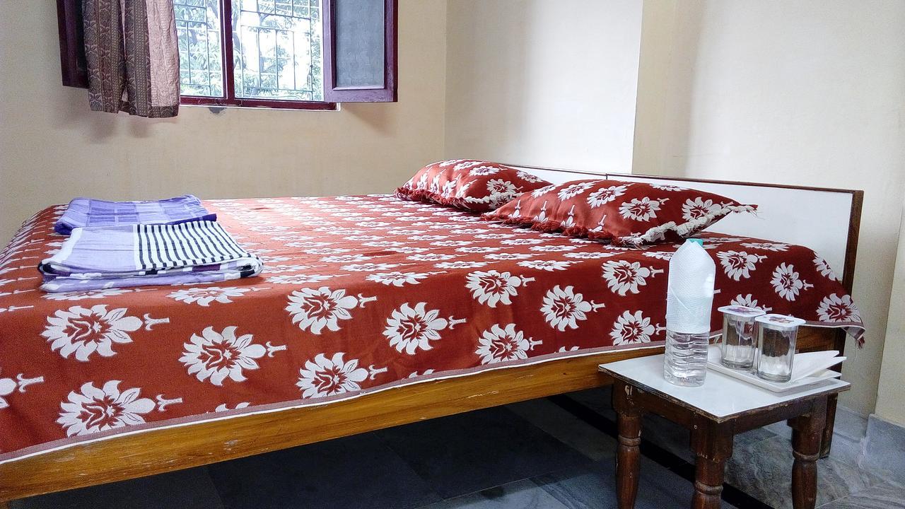 Laxmi Lodge Rishīkesh Екстериор снимка