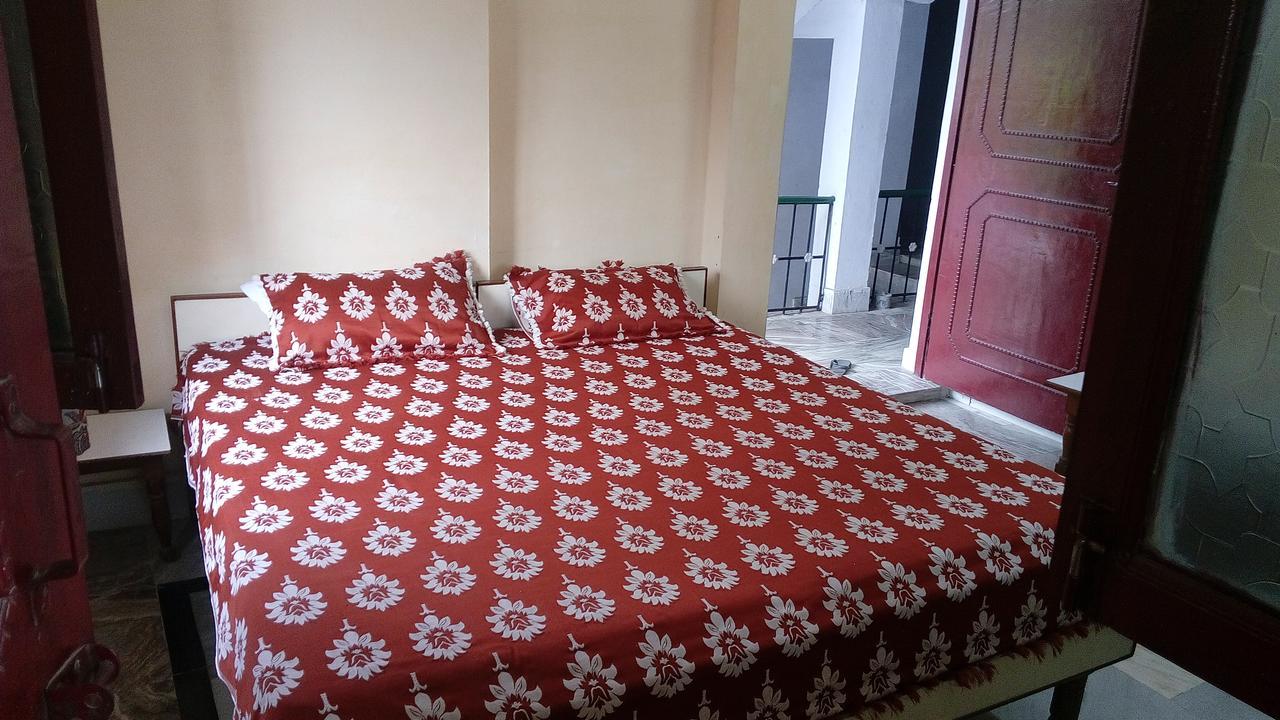 Laxmi Lodge Rishīkesh Екстериор снимка